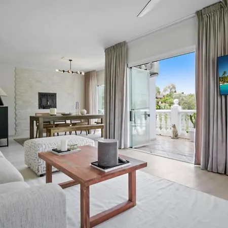 Chantilly * Μαρμπέλλα